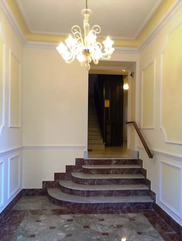 ** Bed & Breakfast B&B Gallia House Rome Italy